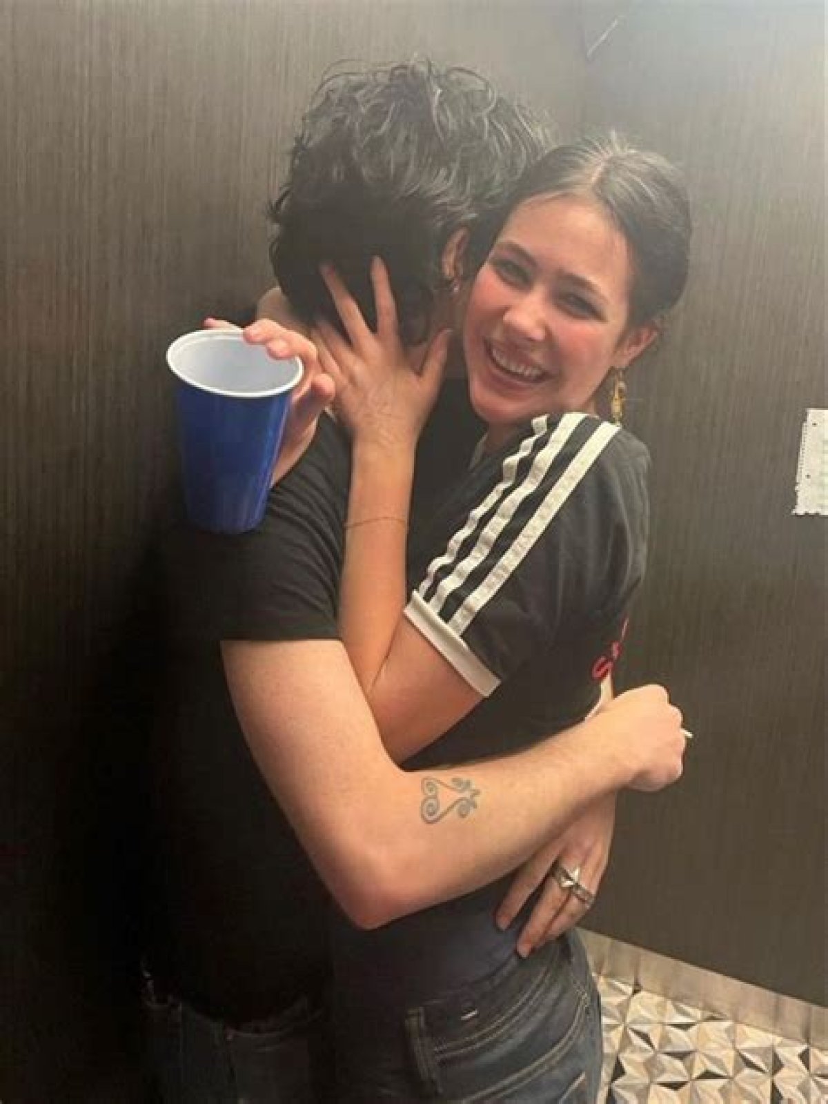 Elijah Hewson And Grace Burns: A Deep Dive Into Their Lives And Relationship