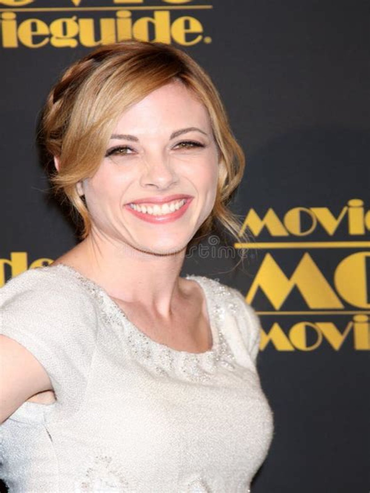 Julie Mond: A Comprehensive Look At Her Life And Career