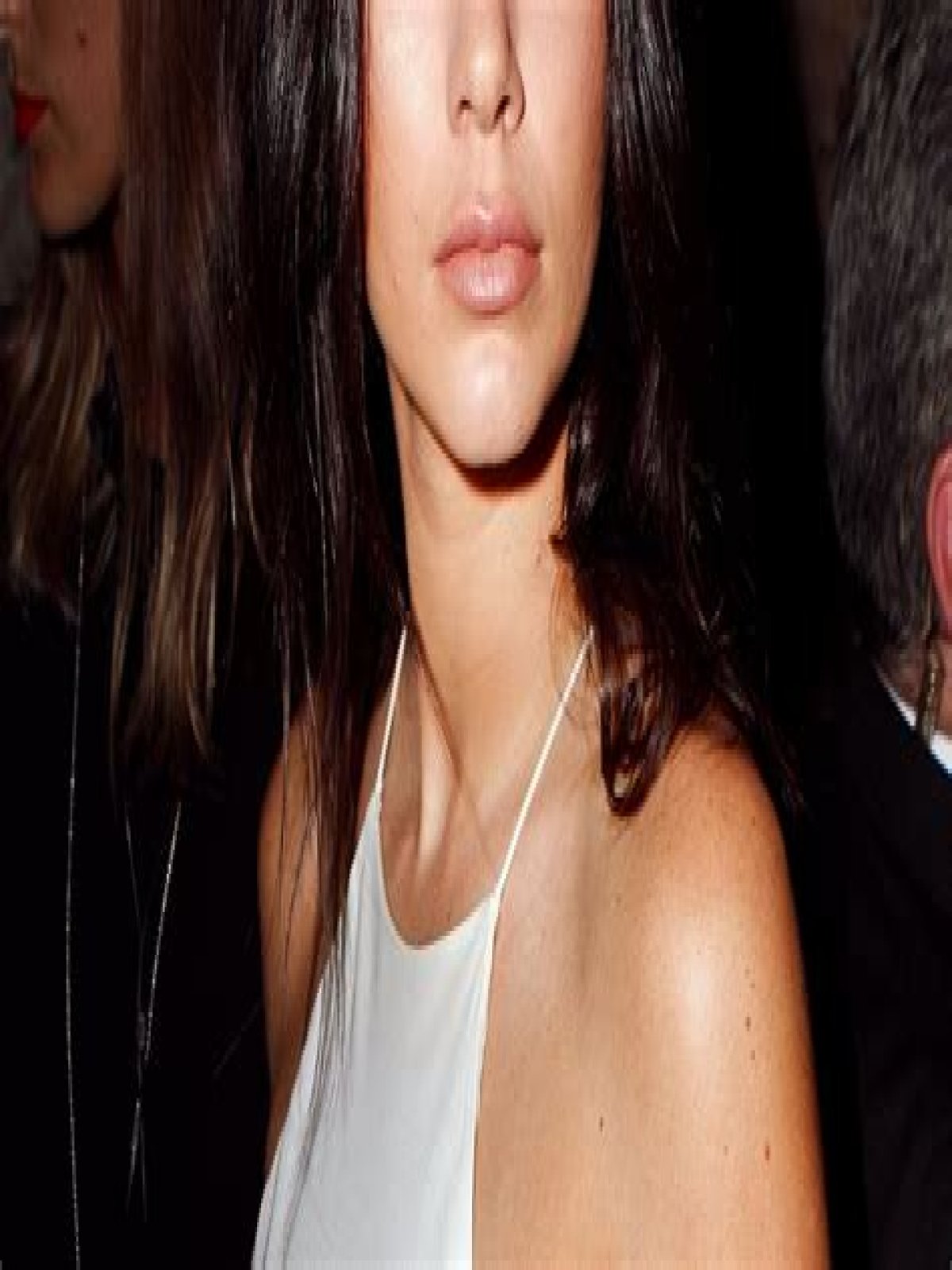 Kendall Jenner's Nipple Piercing: A Bold Fashion Statement