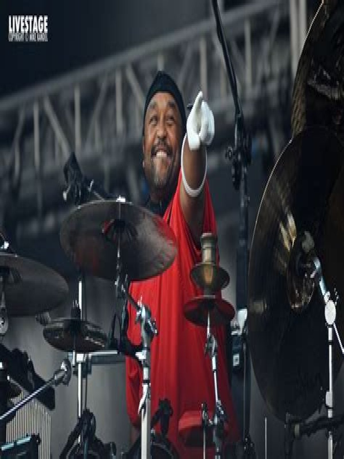 Unveiling The Personal Life Of Carter Beauford: Is He Married?