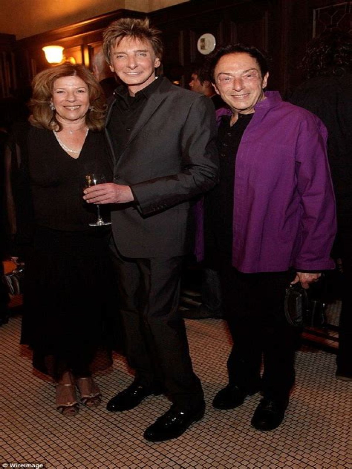 Unveiling The Romantic Life Of Barry Manilow: A Look At His Girlfriends